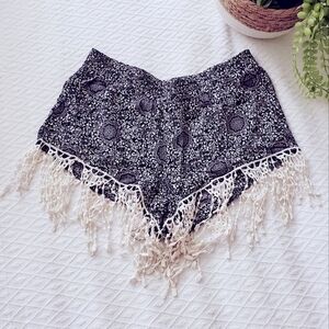 BREEZE EVER- Black/White Paisley Boho Cheeky Festival Shorts w Embroidered Trim